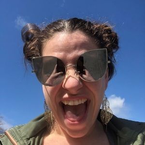 Meet your Posher, Erin